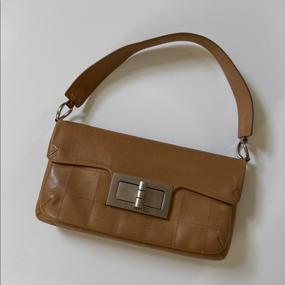 CHANEL Caramel Leather Shoulder Bag